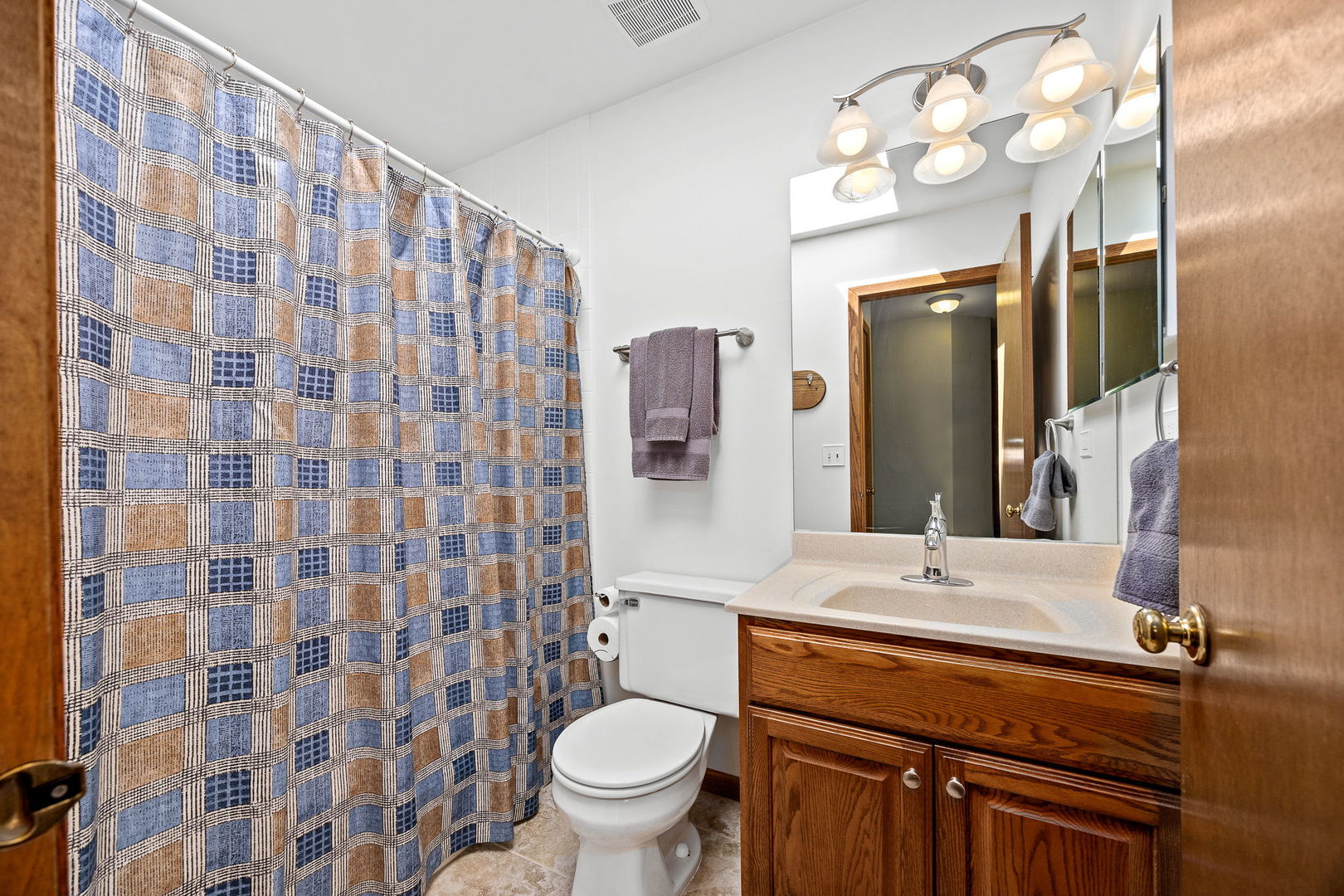 4600 Roslyn Road Property Photo 20