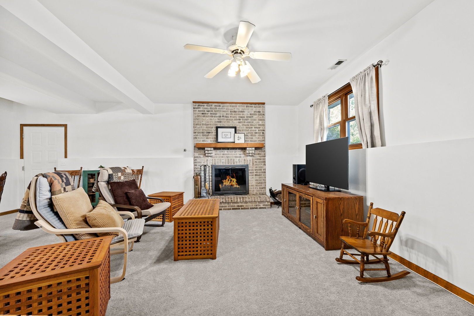 4600 Roslyn Road Property Photo 22