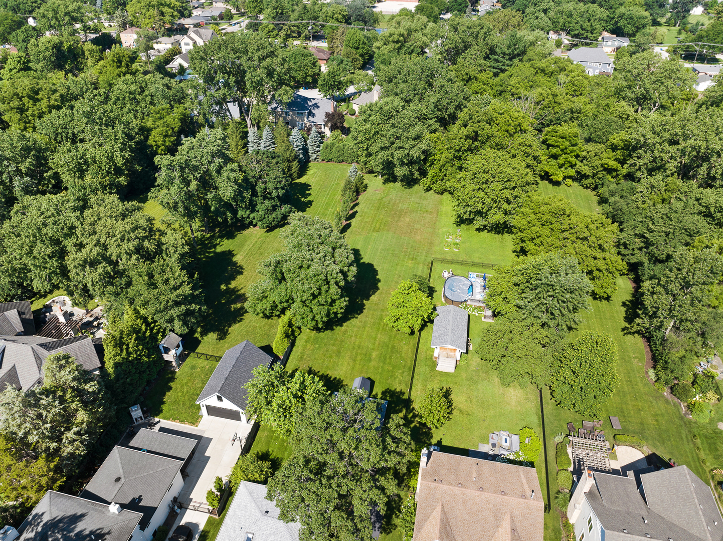 4600 Roslyn Road Property Photo 38