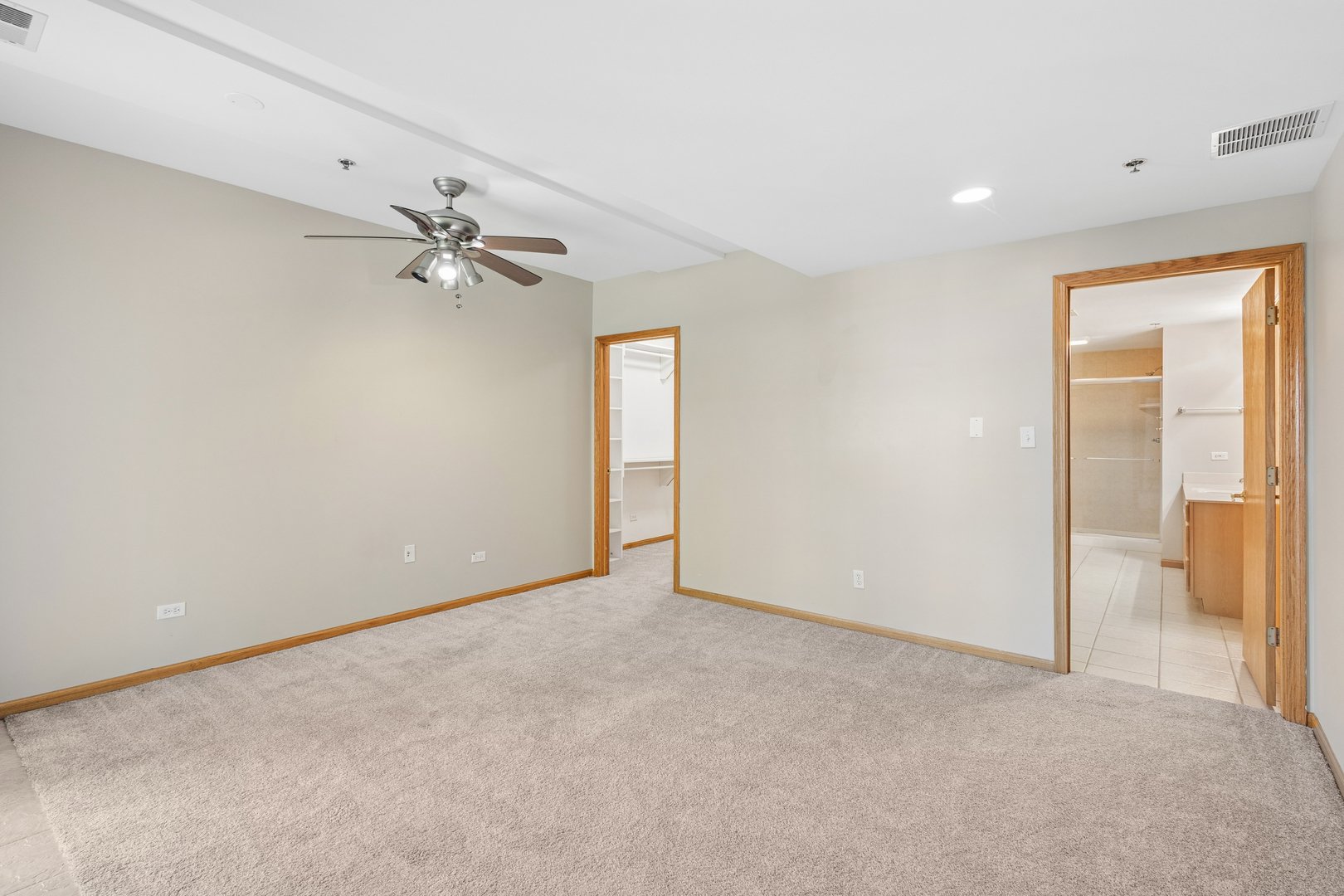 8650 Saddlebred Court 8650 Property Photo 17