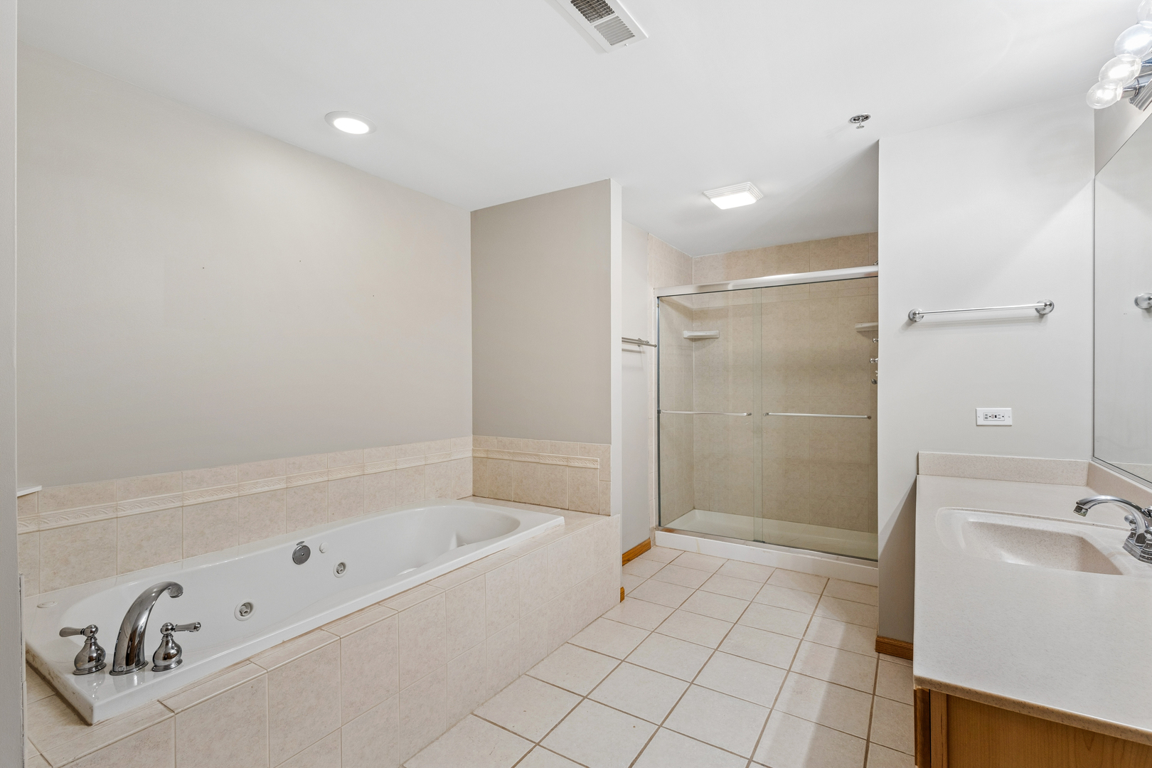 8650 Saddlebred Court 8650 Property Photo 18