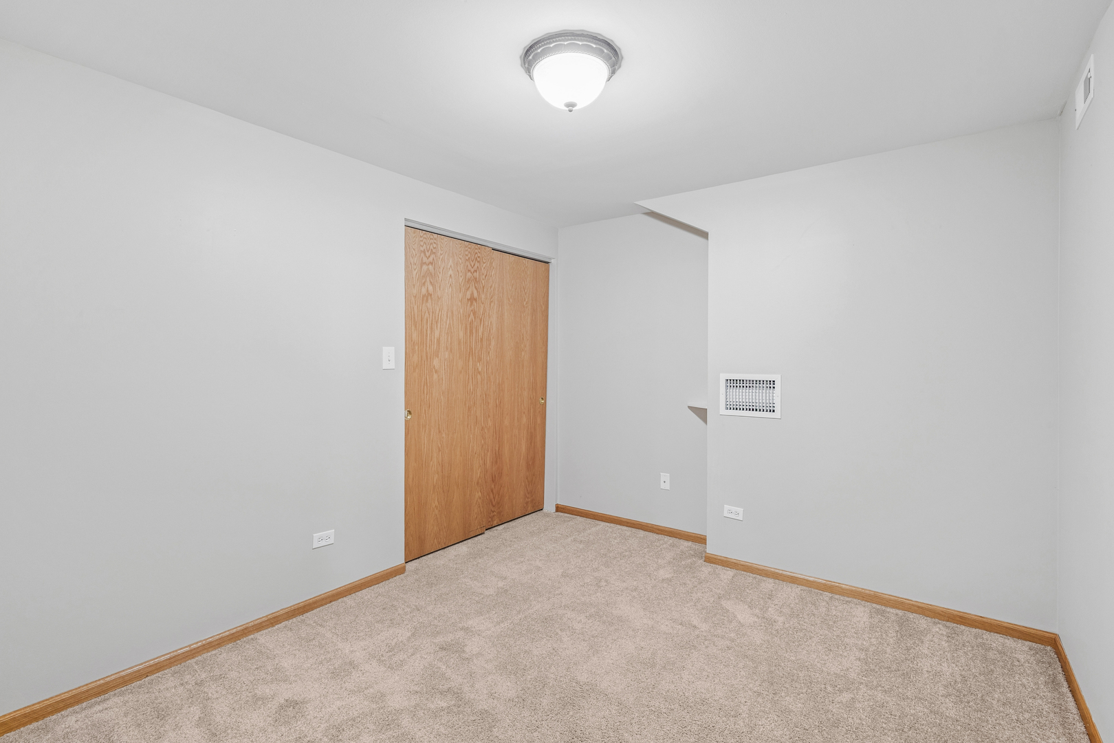 8650 Saddlebred Court 8650 Property Photo 19