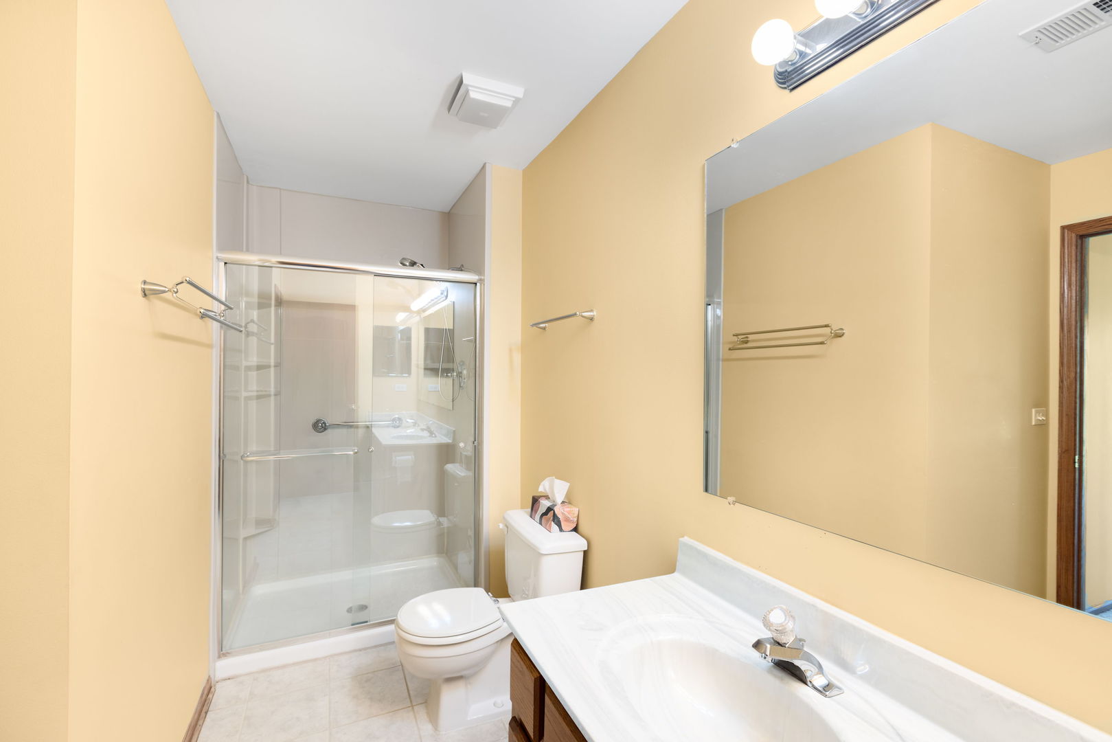 26 Tyler Court B Property Photo 8