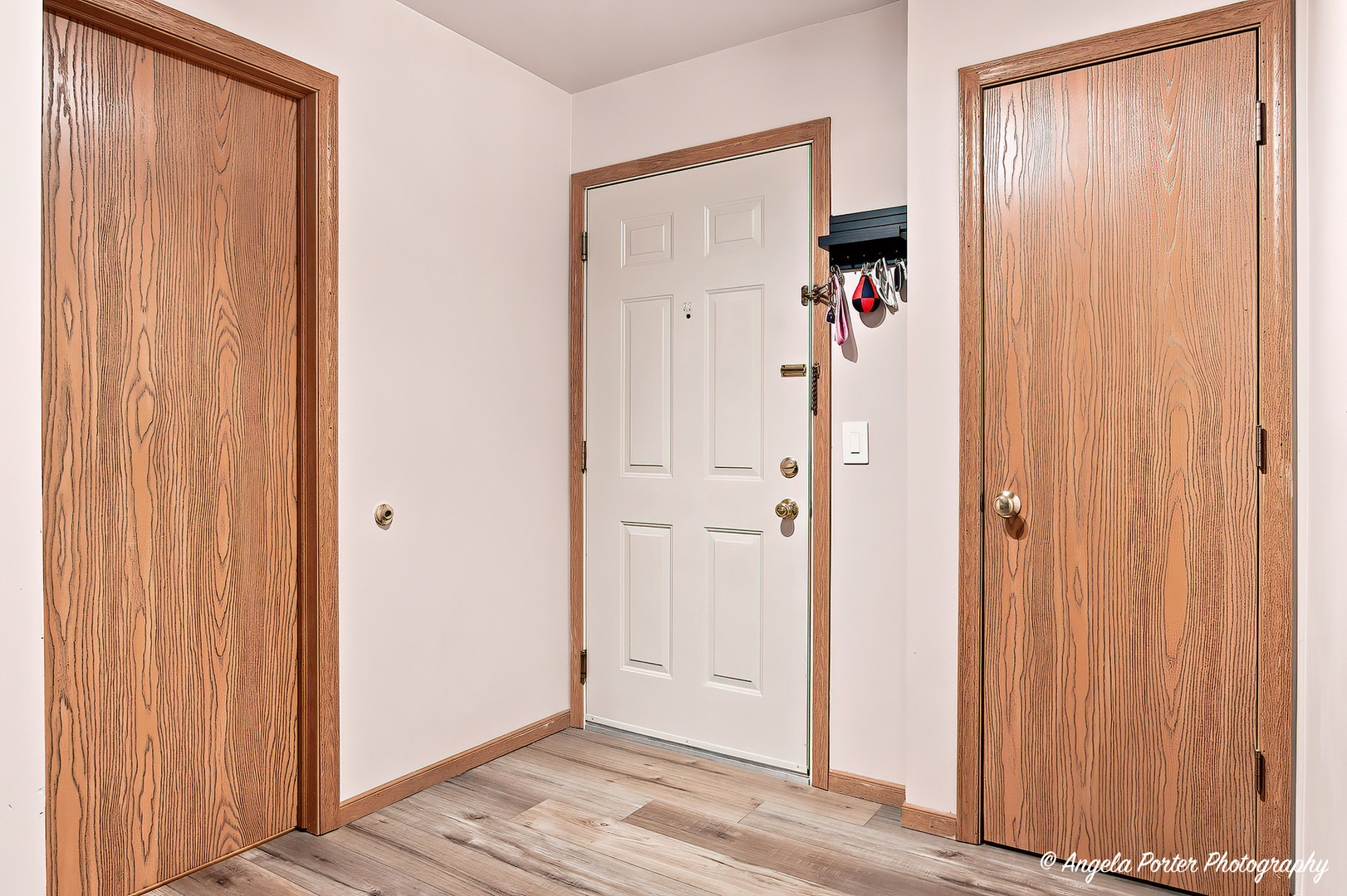 1443 Spring Brook Court 2d Property Photo 2
