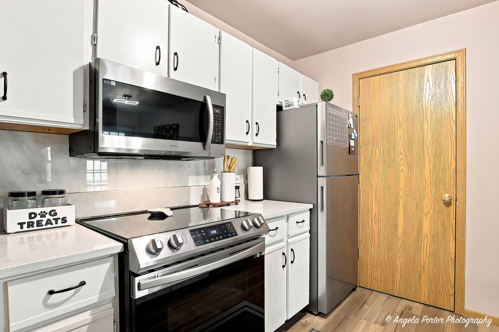 1443 Spring Brook Court 2d Property Photo 11