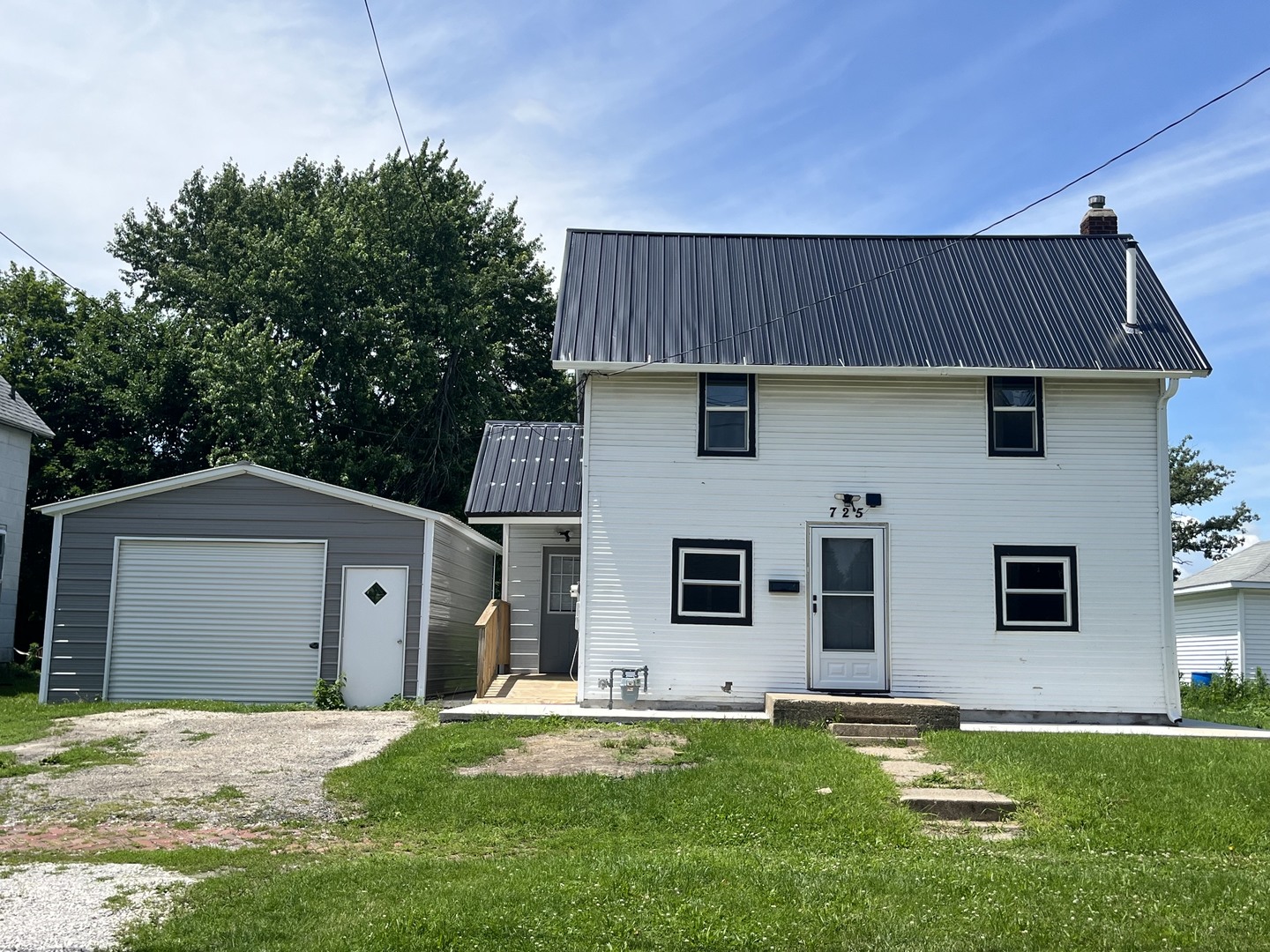 725 Madison Avenue Property Photo 1