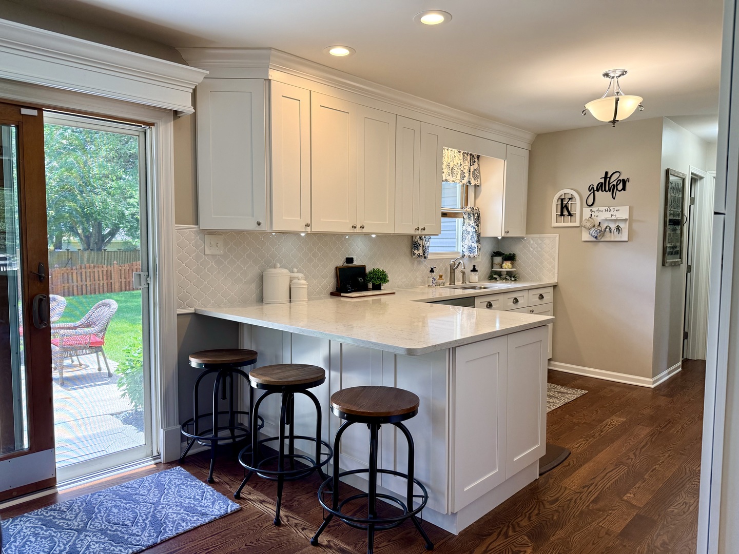 1102 Ravinia Court Property Photo 6