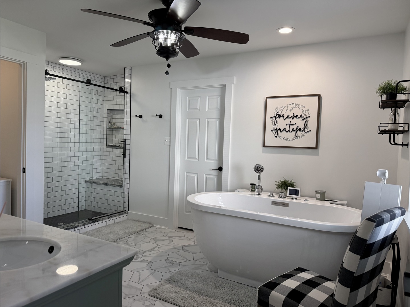 1102 Ravinia Court Property Photo 15