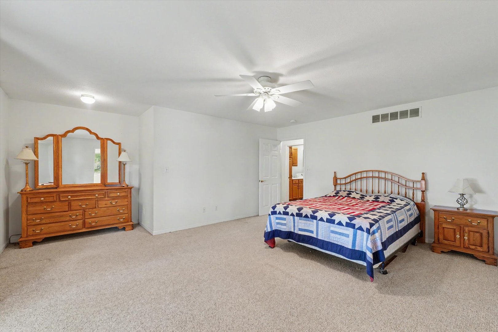 606 Skyline Drive Property Photo 16