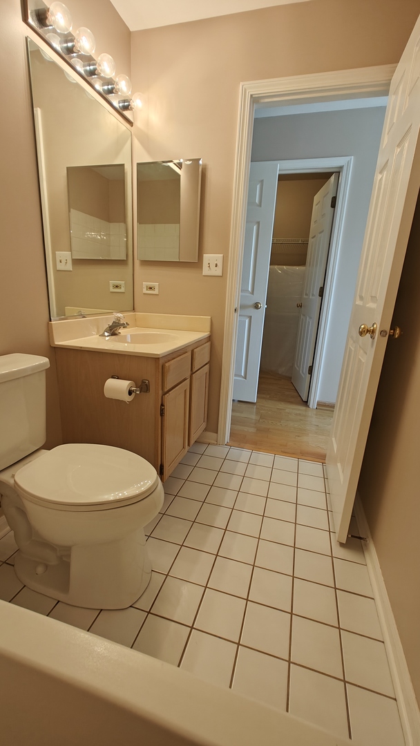 1052 Hinswood Drive Property Photo 33