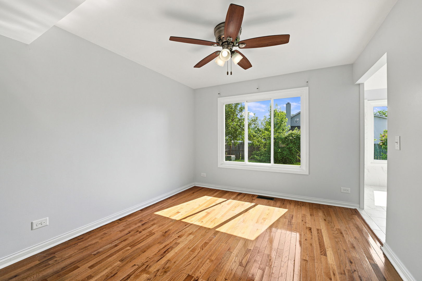 270 Janes Avenue Property Photo 7