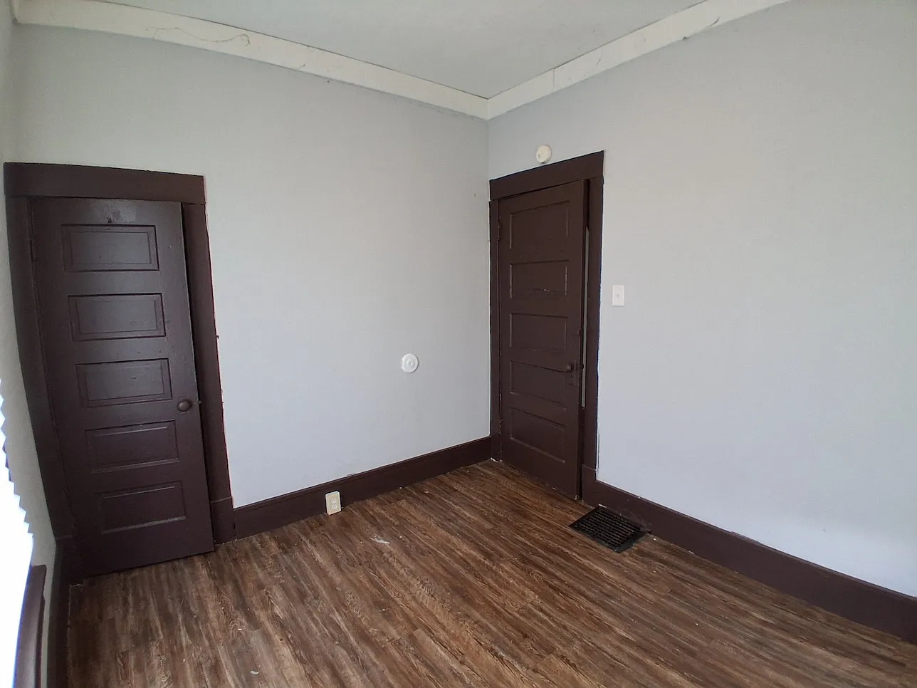 1218 Chandler Street Property Photo 6