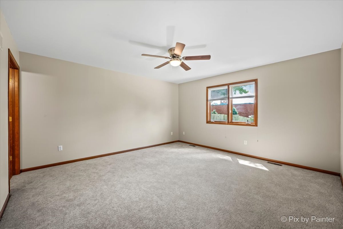58 Silver Trail Property Photo 14
