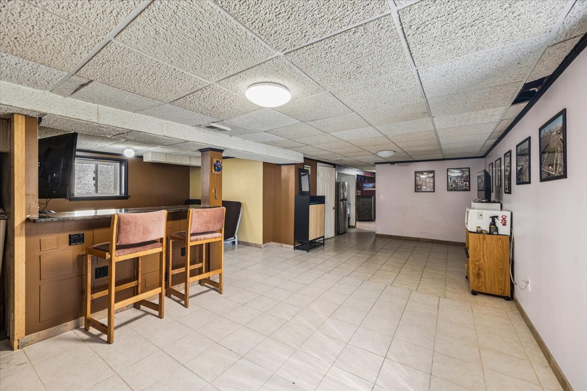 3833 Maple Avenue Property Photo 15