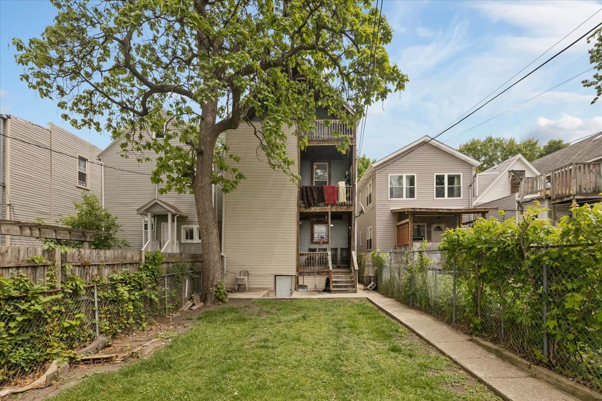 1634 N Sawyer Avenue Property Photo 35