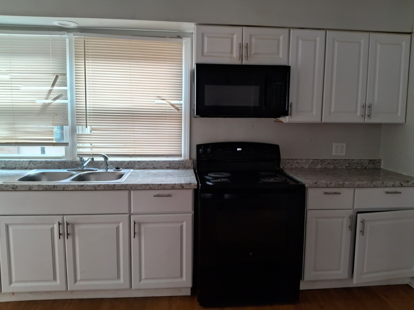 2204 Hebron Avenue D Property Photo 6