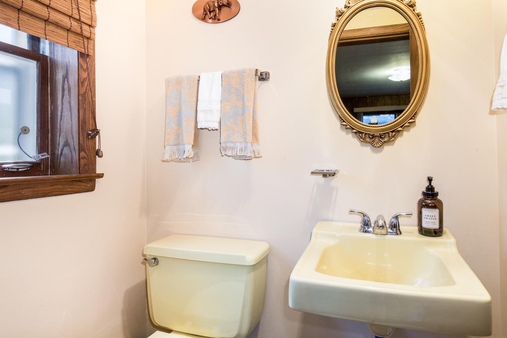 1469 Webster Lane Property Photo 10