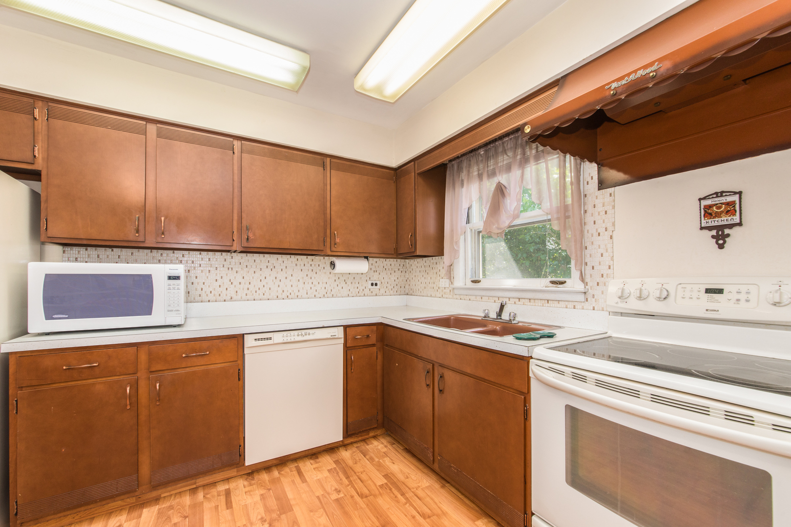 1469 Webster Lane Property Photo 11