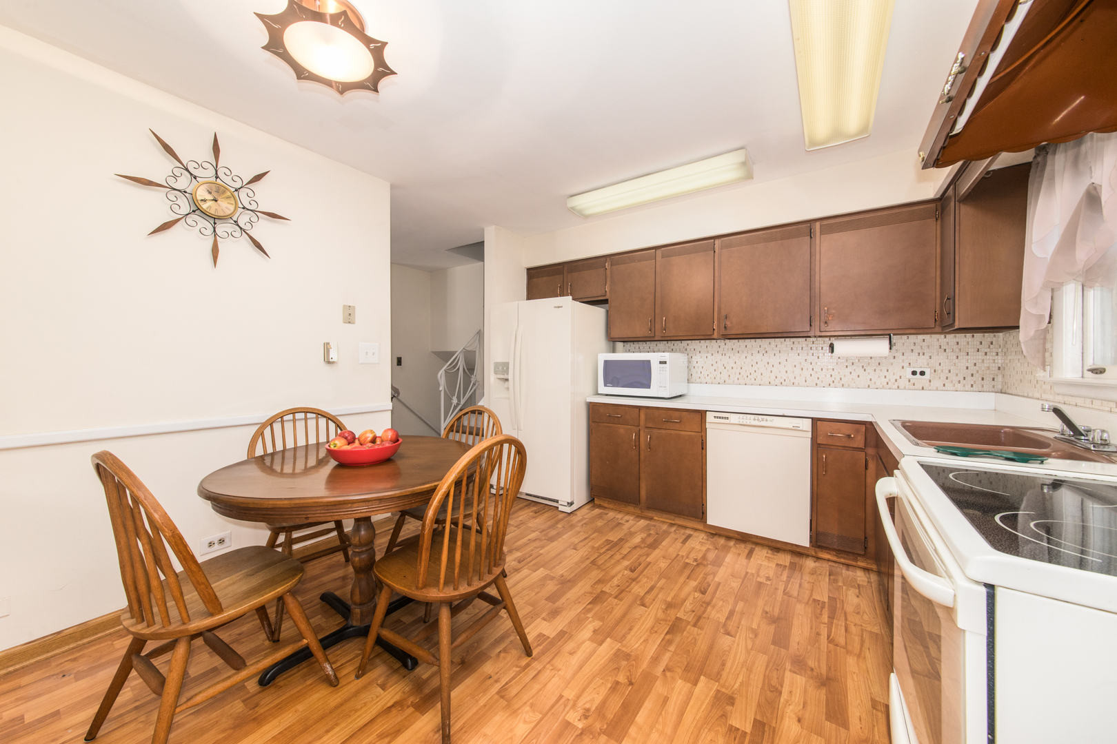 1469 Webster Lane Property Photo 13