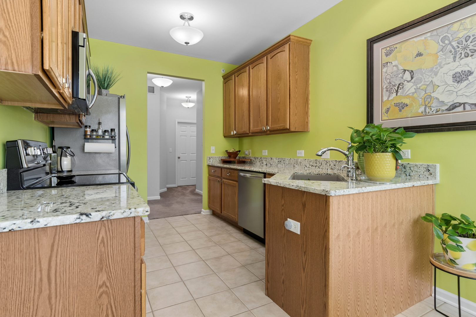 1074 Hampton Lane Property Photo 12