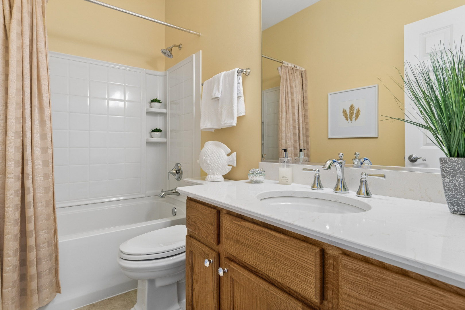 1074 Hampton Lane Property Photo 14