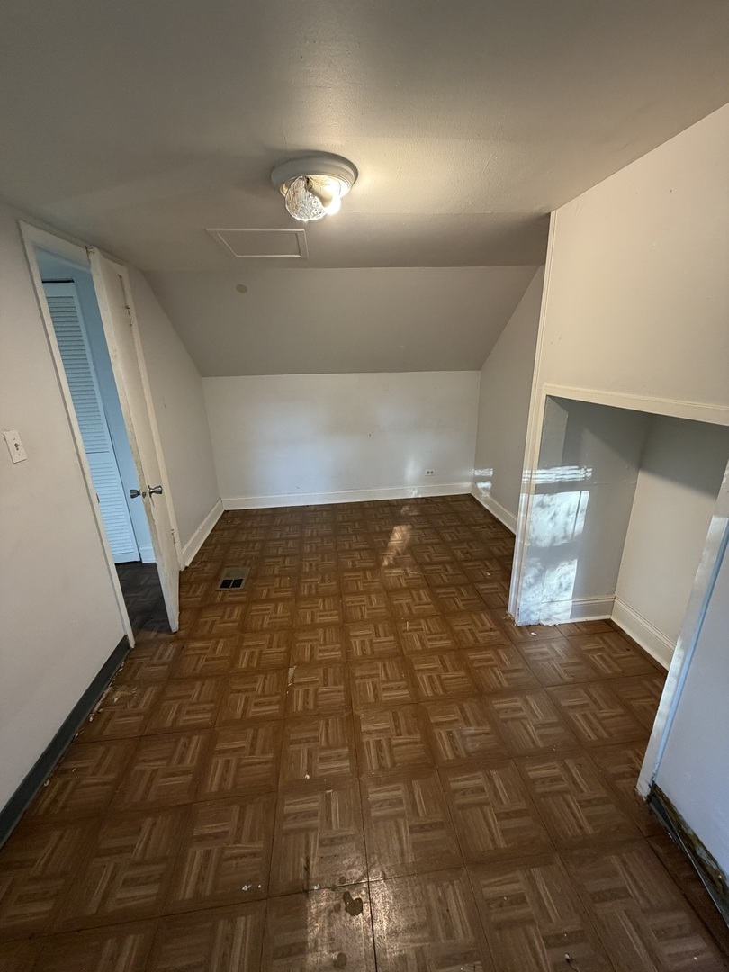 12800 S Parnell Avenue Property Photo 15
