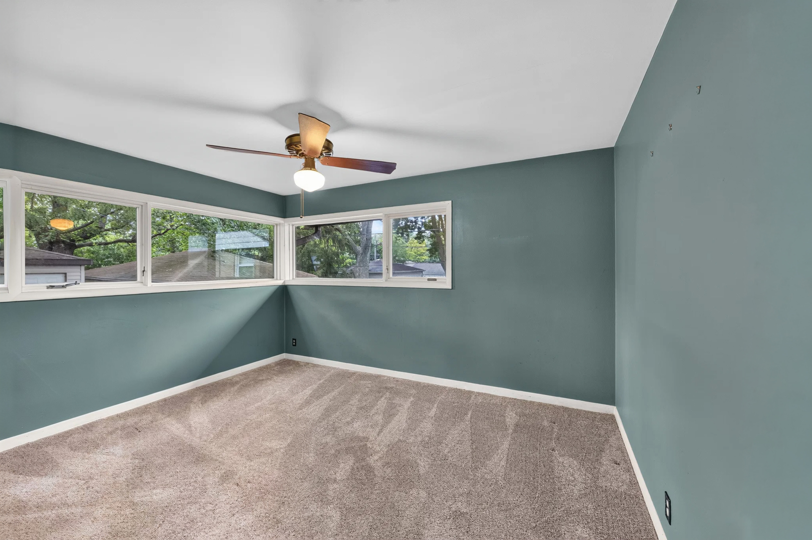18516 Riegel Road Property Photo 9