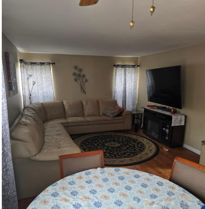 481 Windermere Way Property Photo 5