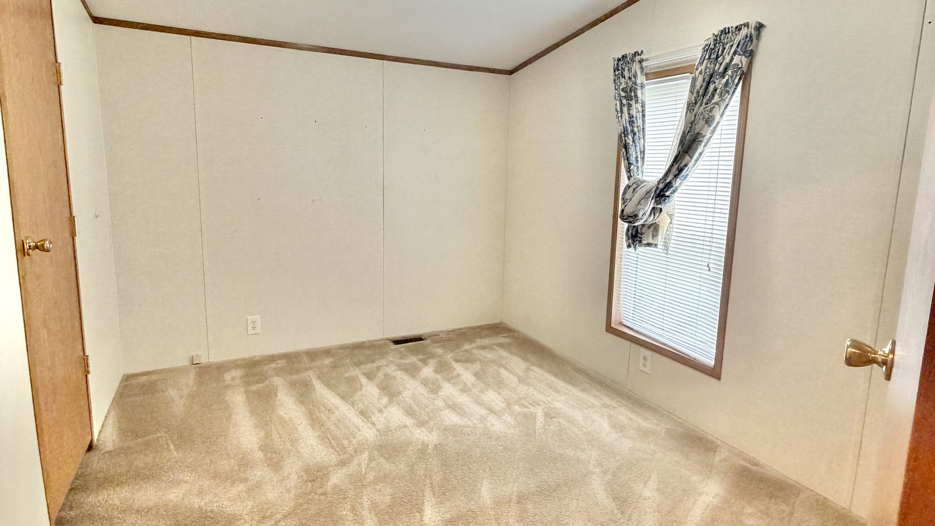 459 Meadowlark Circle Property Photo 15
