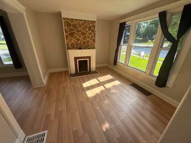 1603 Arlington Avenue Property Photo 3