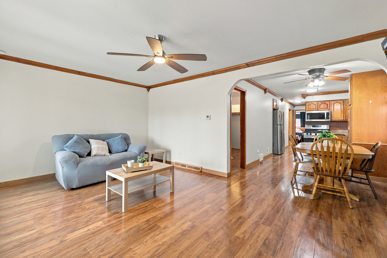 11157 S Spaulding Avenue Property Photo 3