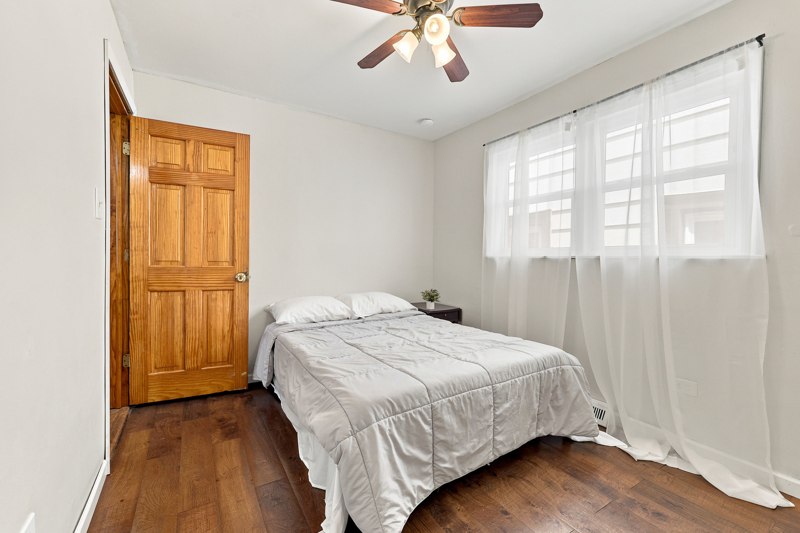 11157 S Spaulding Avenue Property Photo 9