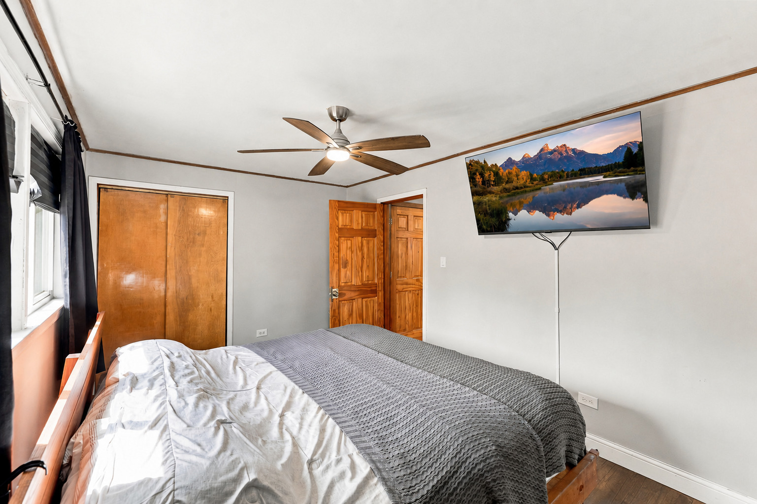 11157 S Spaulding Avenue Property Photo 12