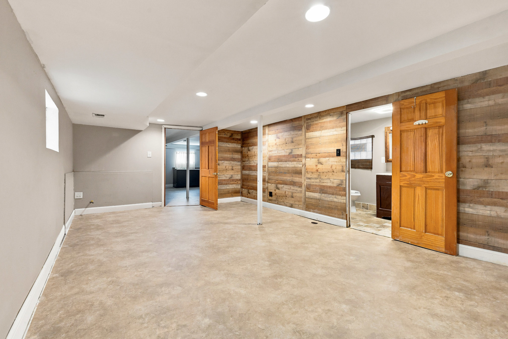 11157 S Spaulding Avenue Property Photo 15