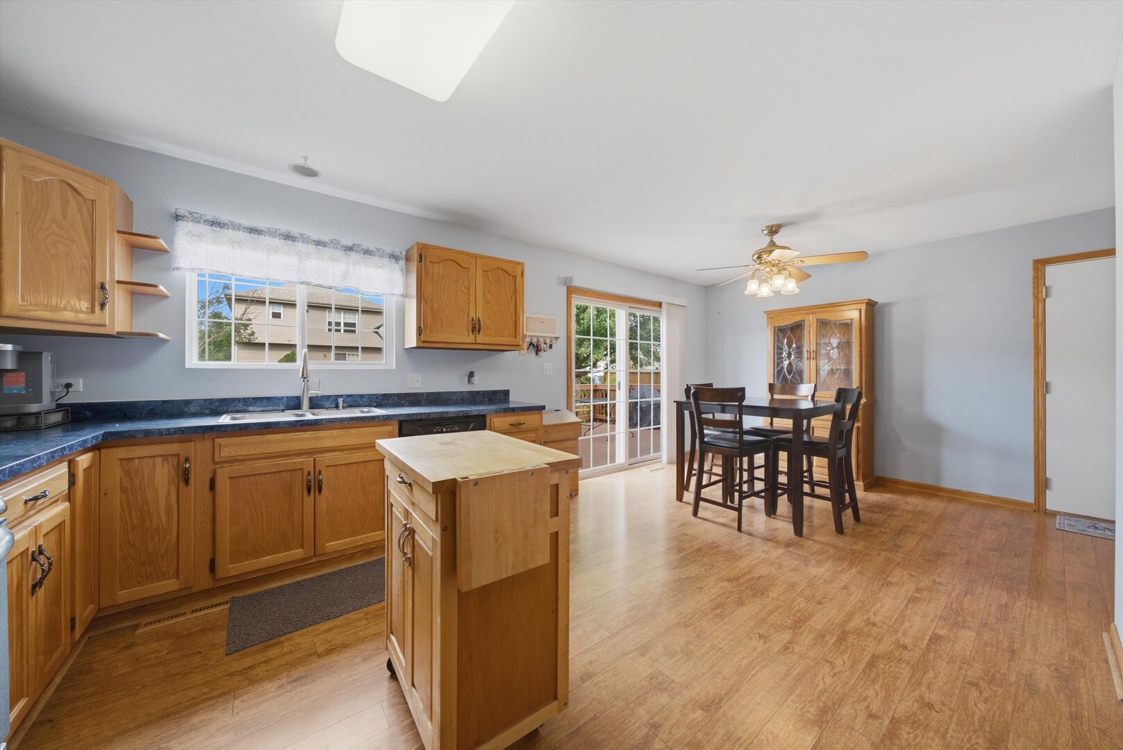 25752 S Taft Street Property Photo 7
