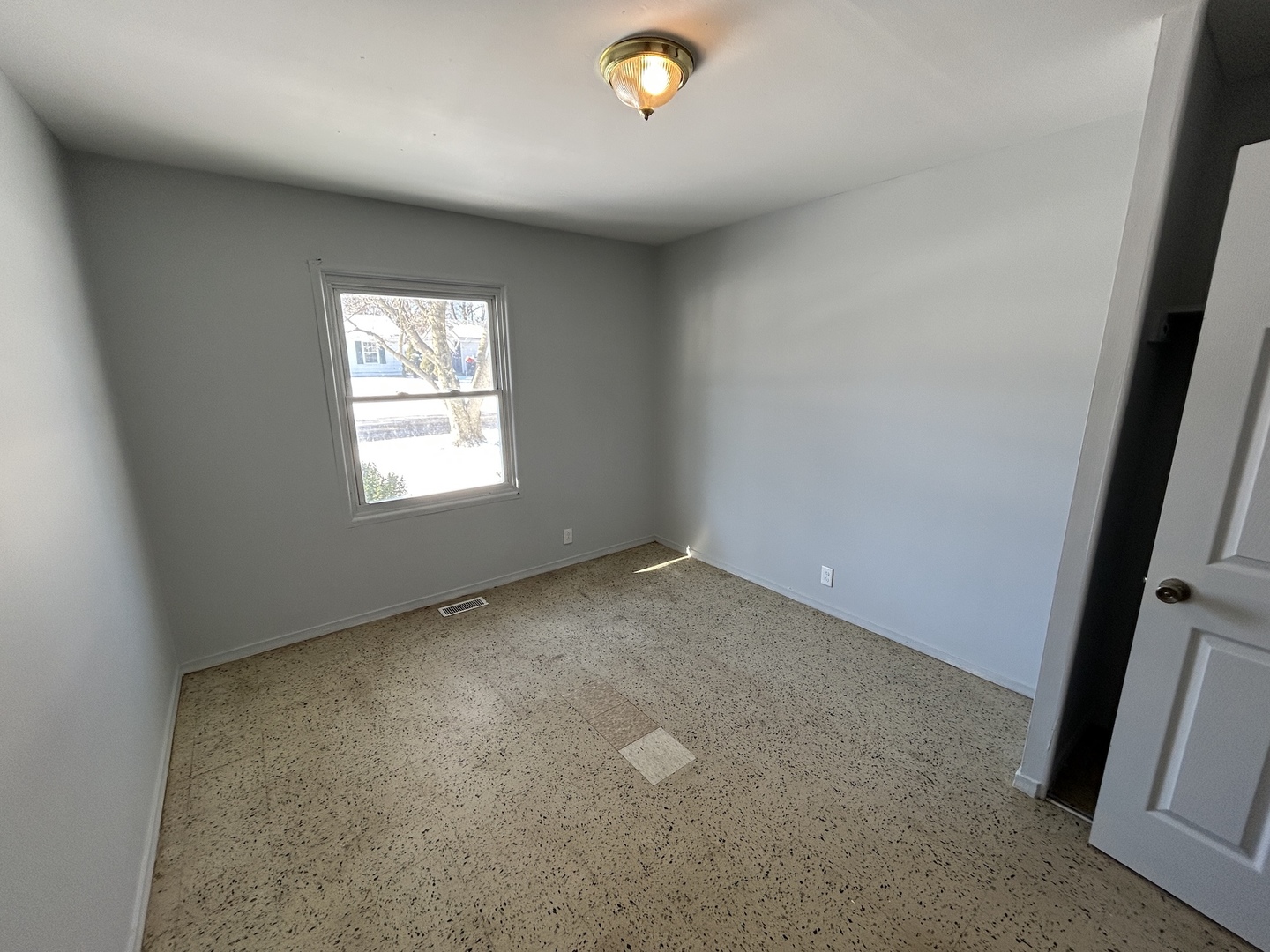 1013 Koehn Drive Property Photo 7