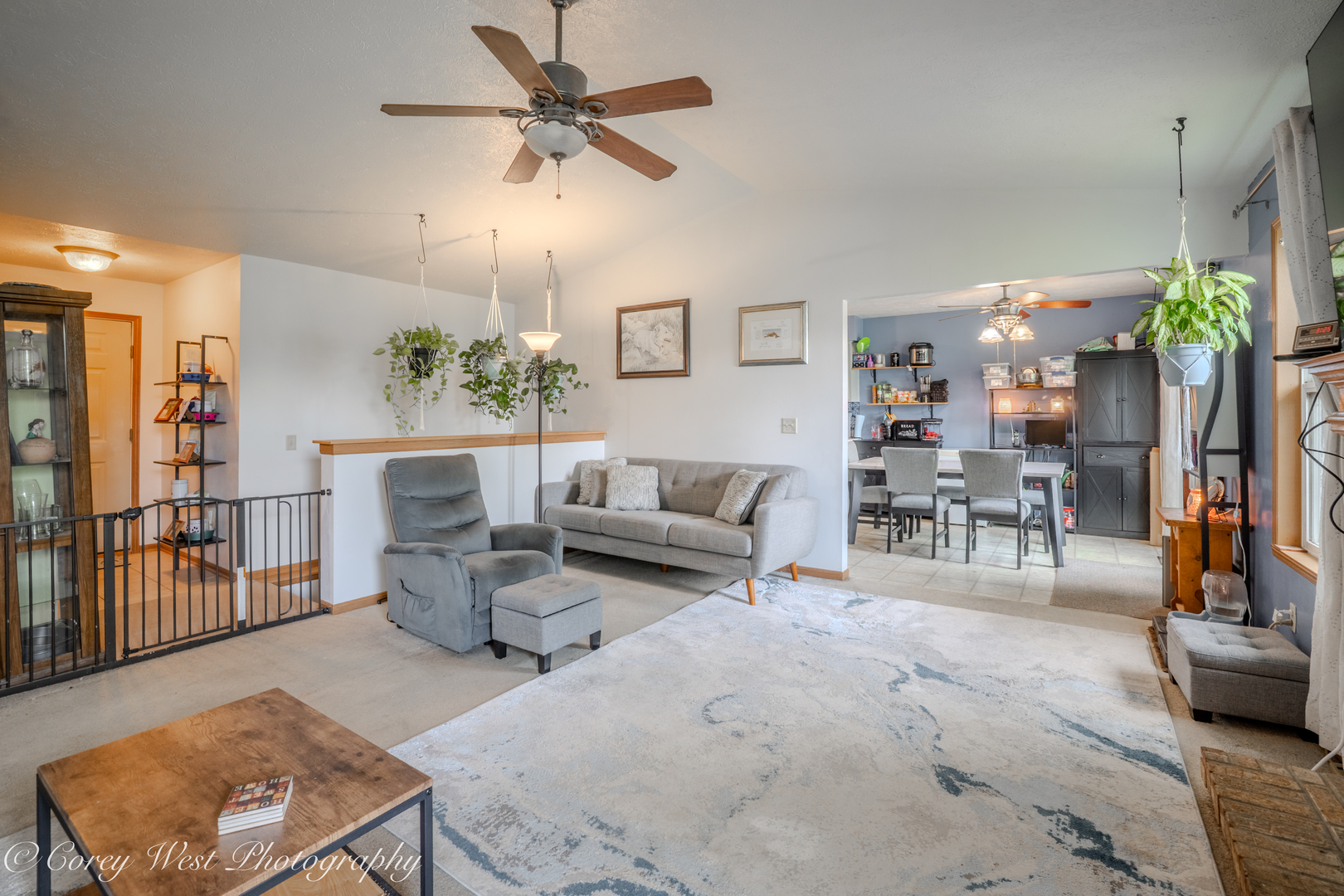 429 Hickory Drive Property Photo 4