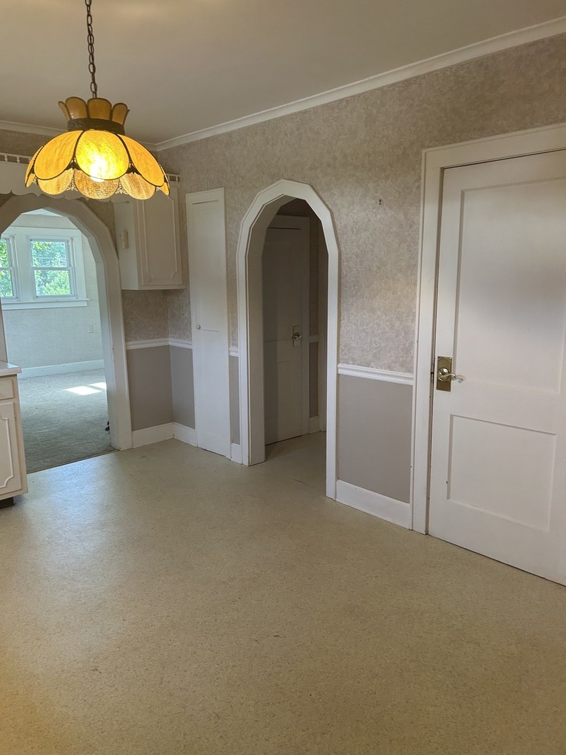 404 S Spalding Street Property Photo 7