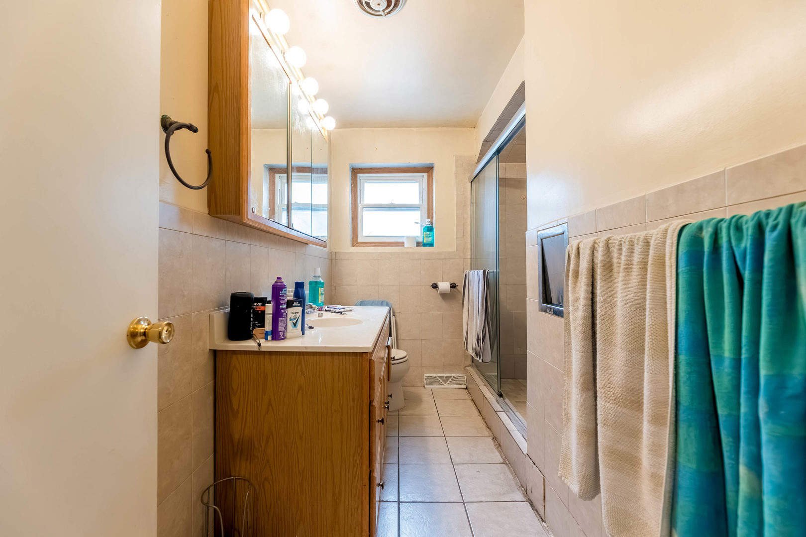8841 Tulley Avenue Property Photo 13