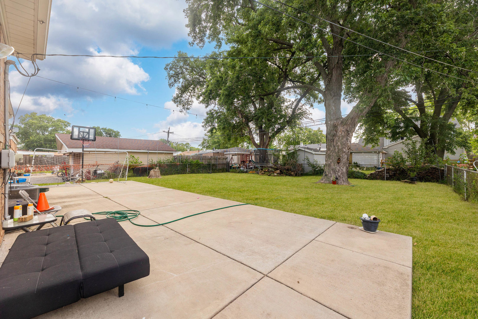 8841 Tulley Avenue Property Photo 20