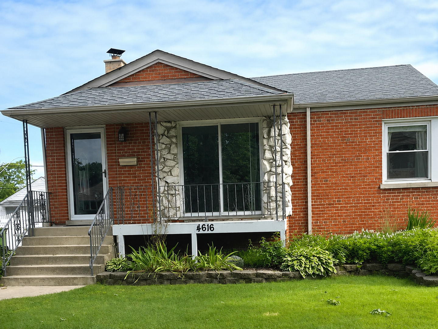 4616 W 97th Place Property Photo 1