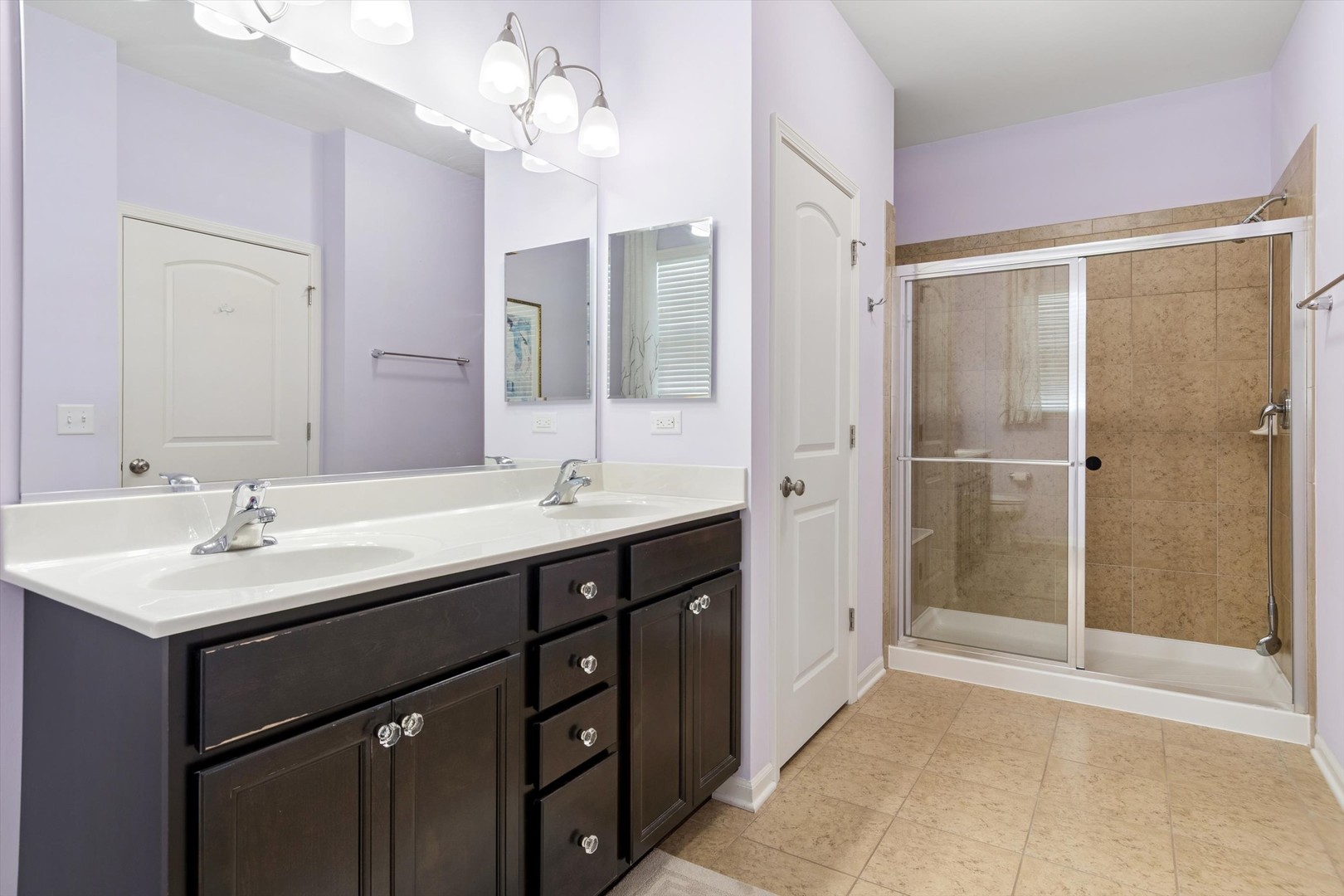 695 Cheshire Court Property Photo 10