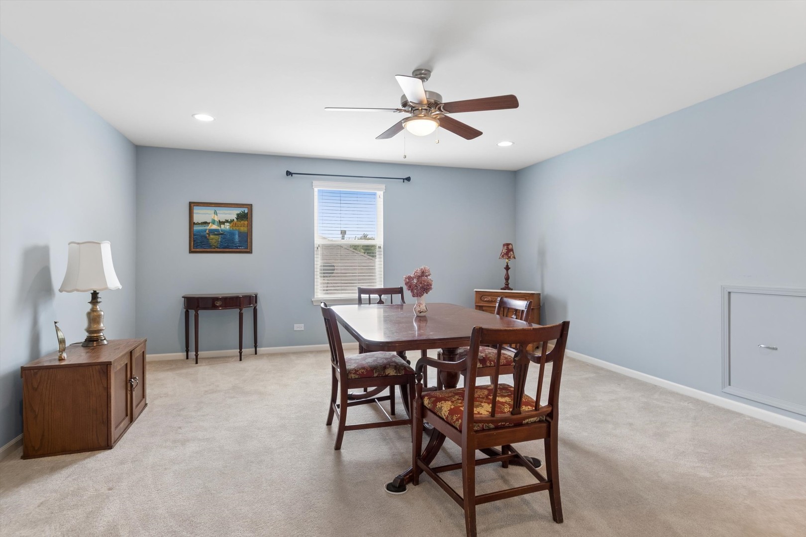 695 Cheshire Court Property Photo 14