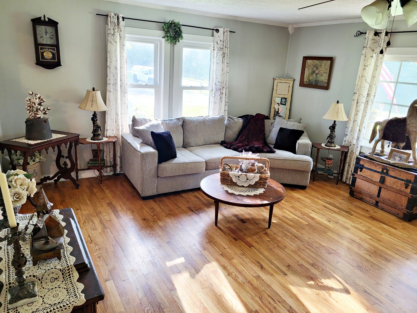 5704 Marion Road Property Photo 3