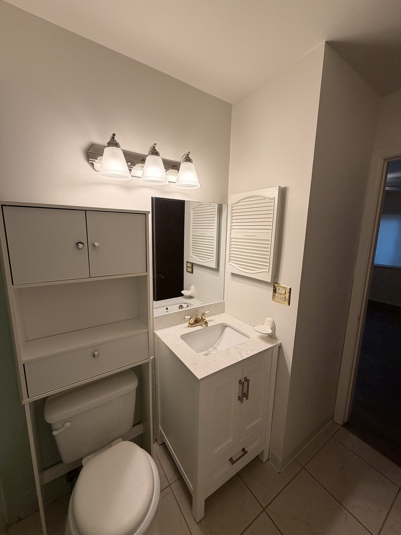 820 Sandra Drive 2c Property Photo 8