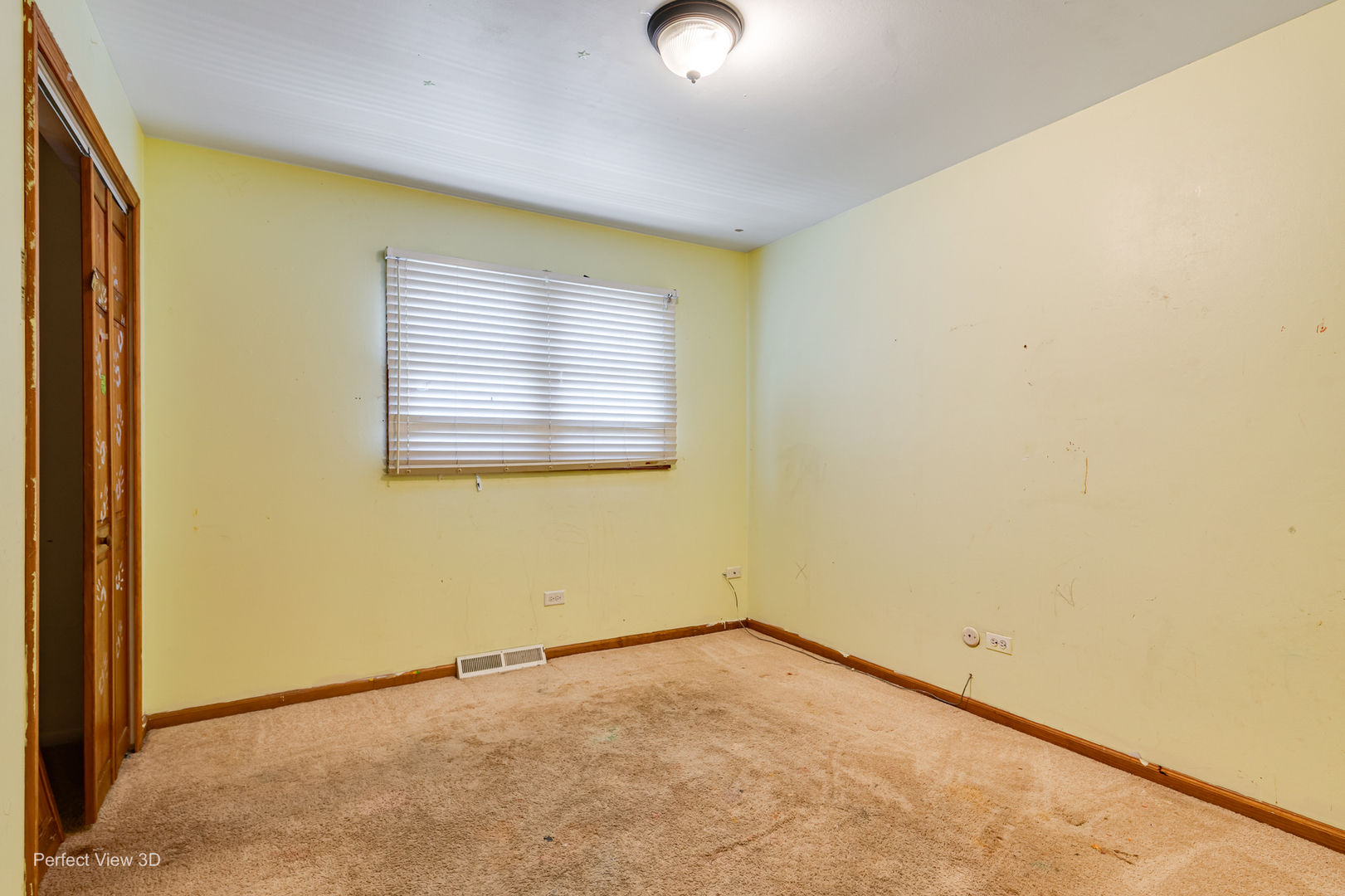 1605 S Main Street Property Photo 12