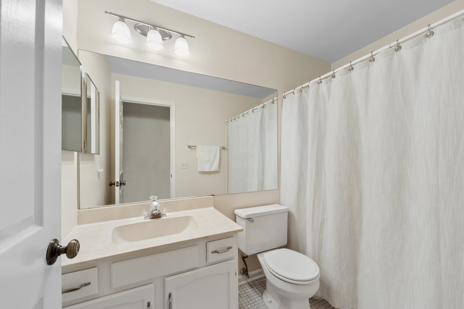513 Kingsmill Lane C Property Photo 16