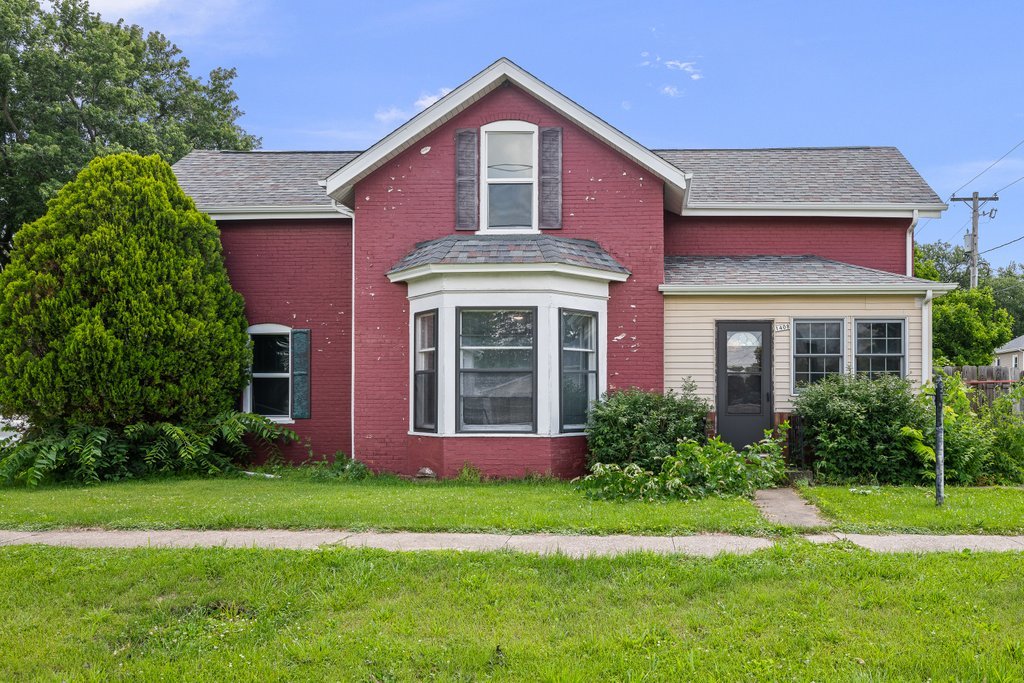 1408 13th Street Property Photo 1