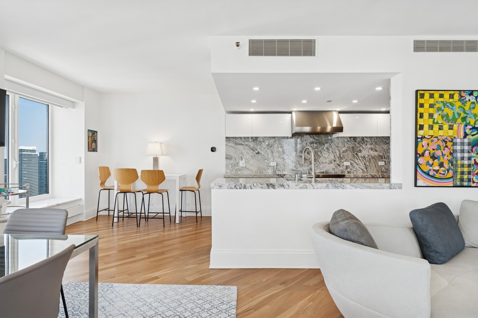 161 E Chicago Avenue 38a Property Photo 14