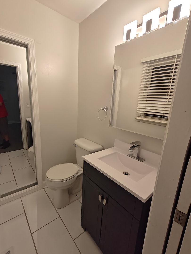 18468 W Meadow Lane Property Photo 12
